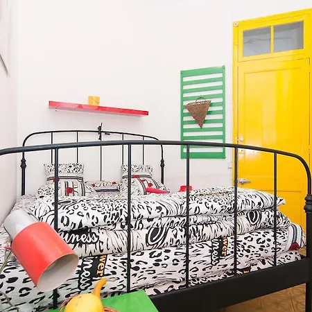 Casa Trianon Bed & Breakfast Barcelona