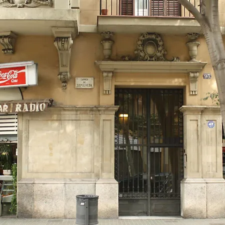 Casa Trianon Bed & Breakfast Barcelona